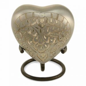 Classic Heart - Platinum Engraved