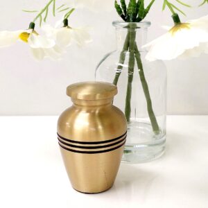 Classic Gold Keepsake